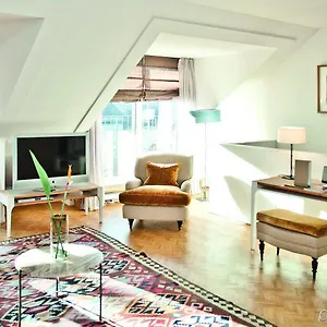Hotel Cortiina, München